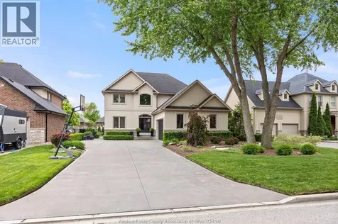 2105 Washington Boulevard Lasalle ON N9H 1Y5