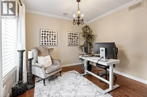 2105 Washington Boulevard Lasalle ON N9H 1Y5