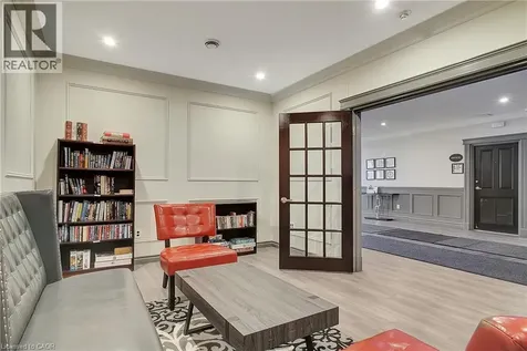 255 Keats Way Waterloo ON N2L 6N6