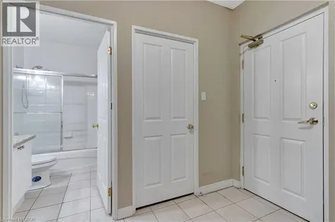 255 Keats Way Waterloo ON N2L 6N6