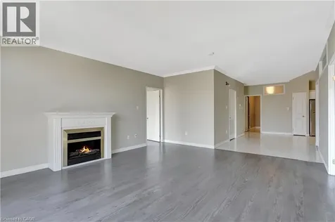 255 Keats Way Waterloo ON N2L 6N6