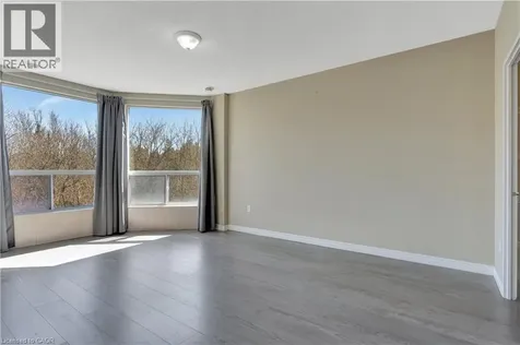 255 Keats Way Waterloo ON N2L 6N6