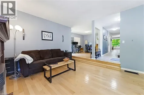 30 Jerome Park Drive Dundas ON L9H 6H2