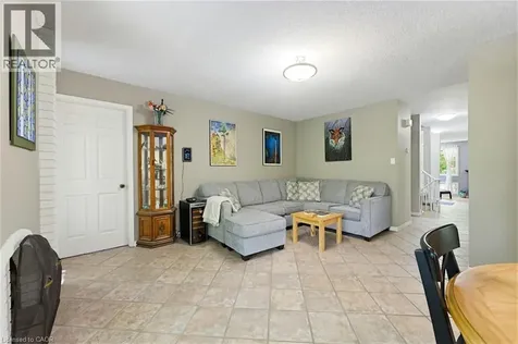 30 Jerome Park Drive Dundas ON L9H 6H2