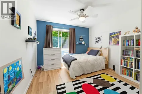 30 Jerome Park Drive Dundas ON L9H 6H2