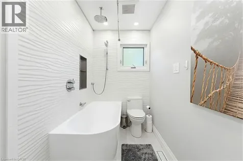 30 Jerome Park Drive Dundas ON L9H 6H2