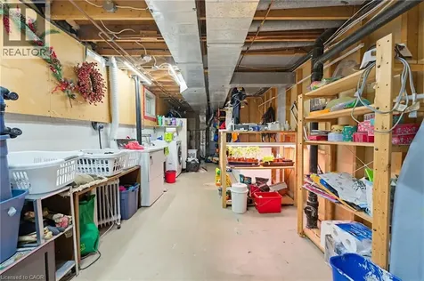 30 Jerome Park Drive Dundas ON L9H 6H2