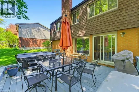 30 Jerome Park Drive Dundas ON L9H 6H2
