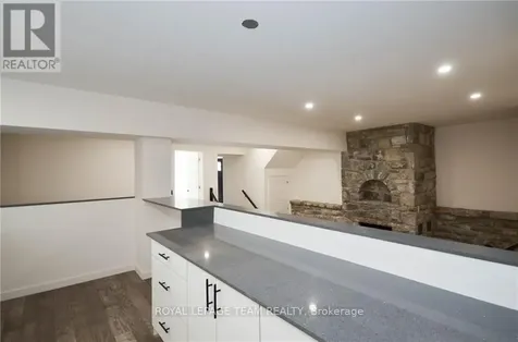 177 Cathcart Street Ottawa ON K1N 5C1