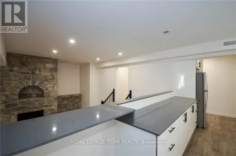 177 Cathcart Street Ottawa ON K1N 5C1
