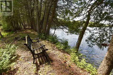 2102 Clyde Lake Lane Lanark Highlands ON K0G 1K0