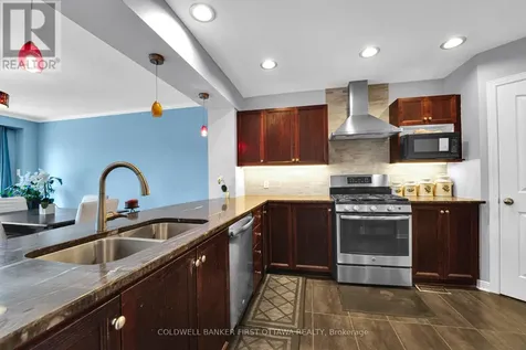 937 Markwick Crescent Ottawa ON K4A 4J1