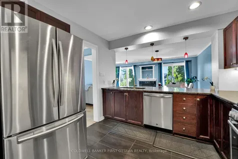 937 Markwick Crescent Ottawa ON K4A 4J1