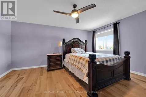937 Markwick Crescent Ottawa ON K4A 4J1