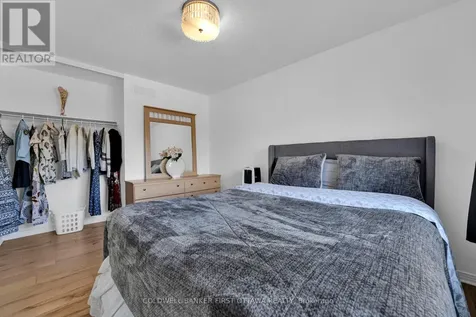937 Markwick Crescent Ottawa ON K4A 4J1
