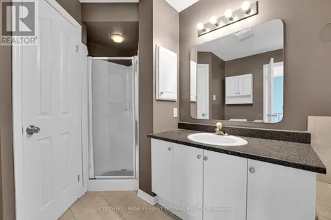 937 Markwick Crescent Ottawa ON K4A 4J1