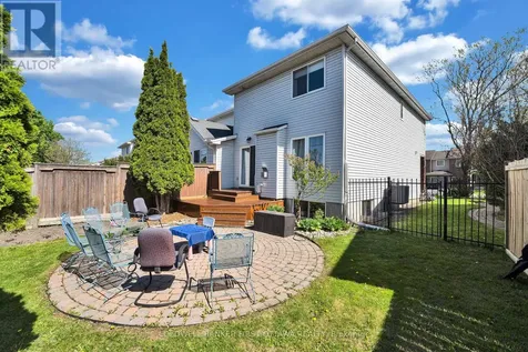 937 Markwick Crescent Ottawa ON K4A 4J1