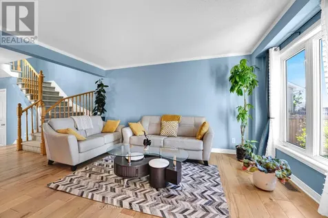 937 Markwick Crescent Ottawa ON K4A 4J1