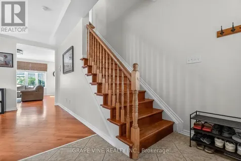 207 Mistral Way Ottawa ON K2S 0G6