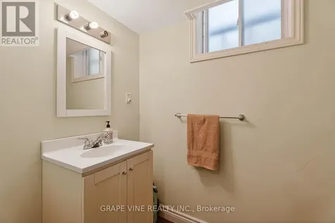 207 Mistral Way Ottawa ON K2S 0G6