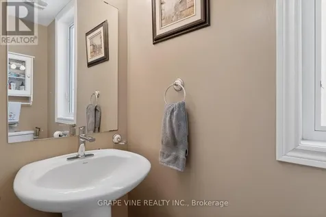 207 Mistral Way Ottawa ON K2S 0G6