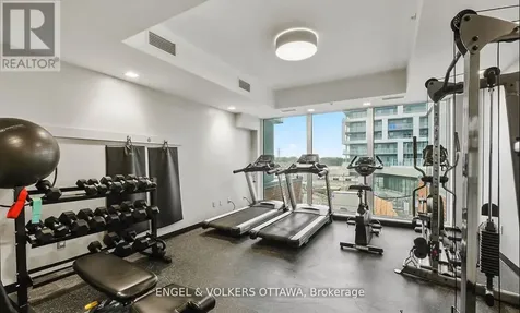 320 Miwate Private Ottawa ON K1R 0E1