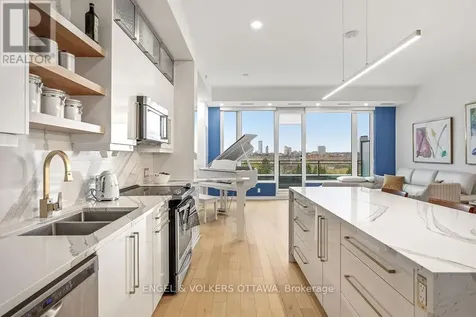 320 Miwate Private Ottawa ON K1R 0E1