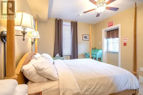 431 Gilmour Street Ottawa ON K2P 0R5