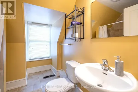 431 Gilmour Street Ottawa ON K2P 0R5