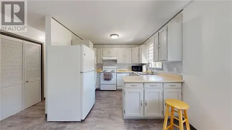 364 Bell Road Evansville ON P0P 1H0