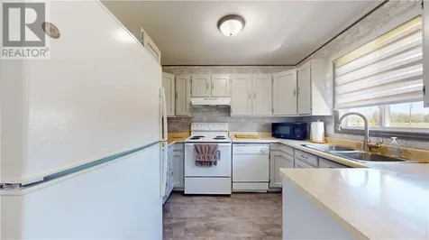 364 Bell Road Evansville ON P0P 1H0