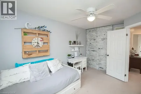 15 Meadowbank Drive Hamilton ON L9B 2Y9