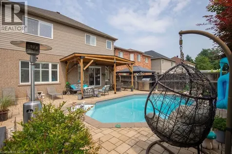 15 Meadowbank Drive Hamilton ON L9B 2Y9