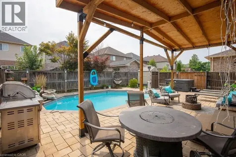 15 Meadowbank Drive Hamilton ON L9B 2Y9