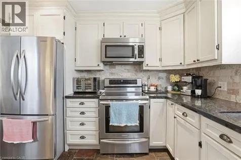 848 Upper Wellington Street Hamilton ON L9A 3R9