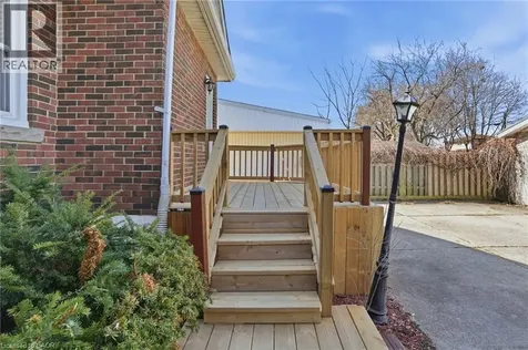 848 Upper Wellington Street Hamilton ON L9A 3R9