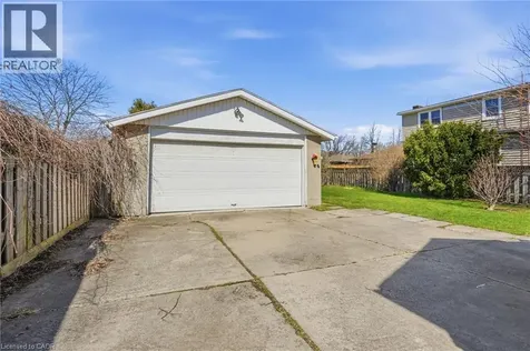 848 Upper Wellington Street Hamilton ON L9A 3R9