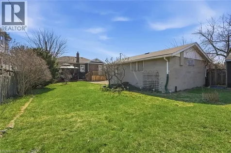 848 Upper Wellington Street Hamilton ON L9A 3R9