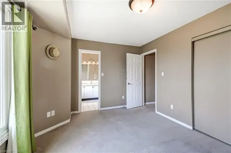 3 Waterford Crescent Stoney Creek ON L8E 4Z8