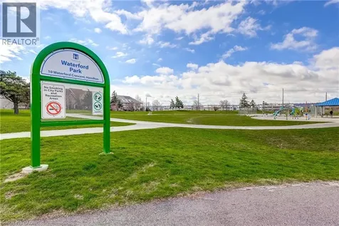 3 Waterford Crescent Stoney Creek ON L8E 4Z8