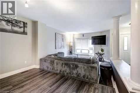 3 Waterford Crescent Stoney Creek ON L8E 4Z8