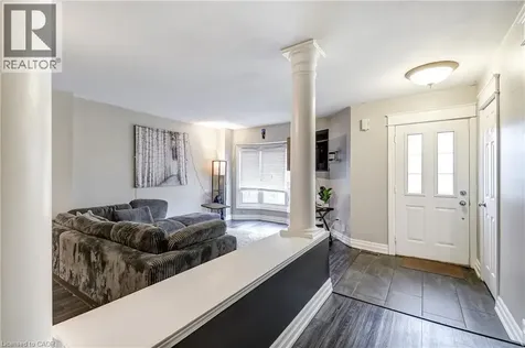 3 Waterford Crescent Stoney Creek ON L8E 4Z8