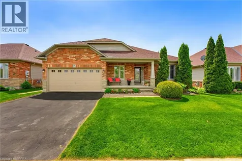 35 Cobblestone Drive Paris ON N3L 4G1