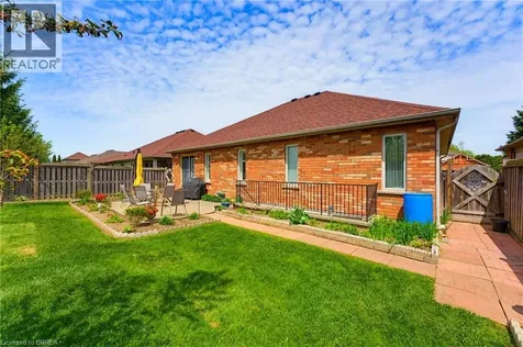 35 Cobblestone Drive Paris ON N3L 4G1