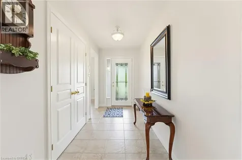 35 Cobblestone Drive Paris ON N3L 4G1