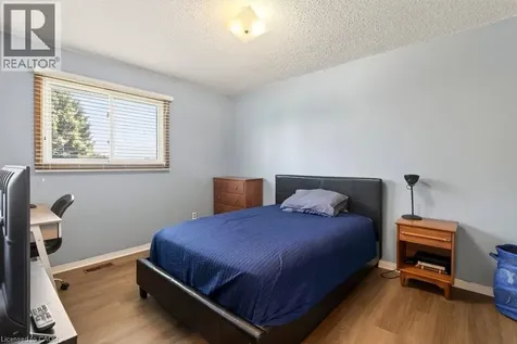 72 Gurnett Drive Hamilton ON L9C 7J8