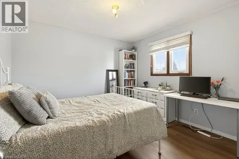 72 Gurnett Drive Hamilton ON L9C 7J8