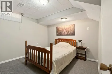 72 Gurnett Drive Hamilton ON L9C 7J8