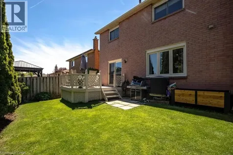 72 Gurnett Drive Hamilton ON L9C 7J8