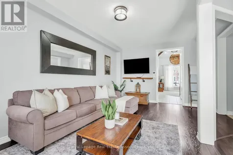 704 Cook Crescent Shelburne ON L9V 3V6